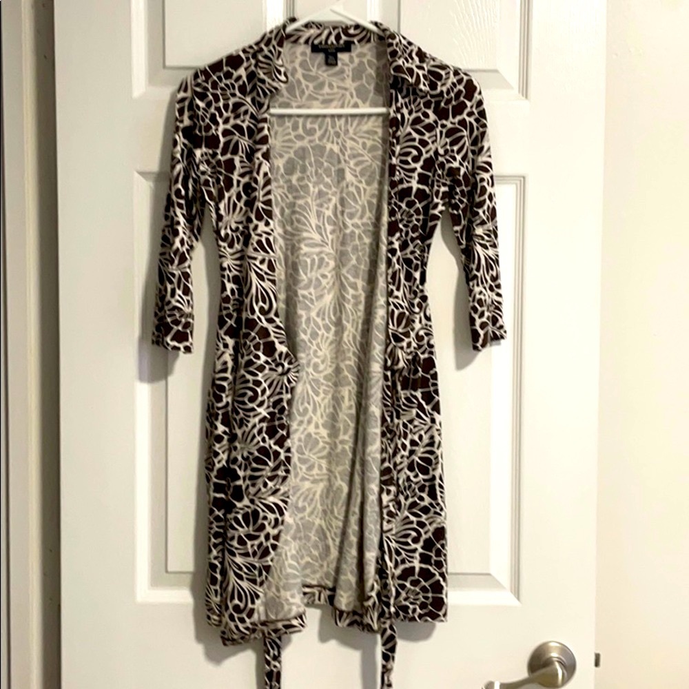 Petite XS Banana Republic wrap dress - Picture 4 of 5
